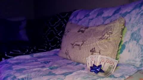 Snapshot of 0h_henry chatting on 23, 12, 2025 0h_henry online show from 23, 12, 2025