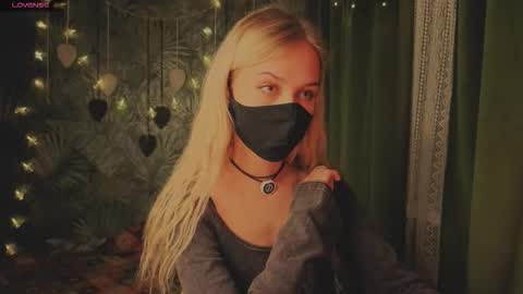 0ophelia online show from 7, 2, 2026