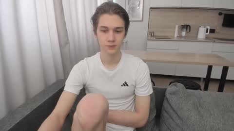 Snapshot of 0verlandd chatting on 21, 9, 2025 Adam online show from 21, 9, 2025