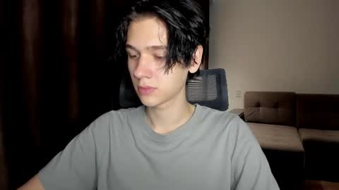 Snapshot of 0verlandd chatting on 7, 7, 2026 Adam online show from 7, 7, 2026