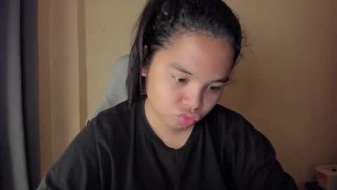 Snapshot of 0wwlo0k chatting on 7, 3, 2026 0wwlo0k online show from 7, 3, 2026