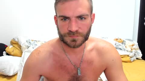 Snapshot of 10in_deluxe chatting on 4, 1, 2025 10in_deluxe online show from 4, 1, 2025