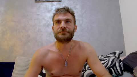 Snapshot of 10in_deluxe chatting on 23, 9, 2025 10in_deluxe online show from 23, 9, 2025