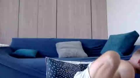 Snapshot of 10in_deluxe chatting on 17, 10, 2025 10in_deluxe online show from 17, 10, 2025