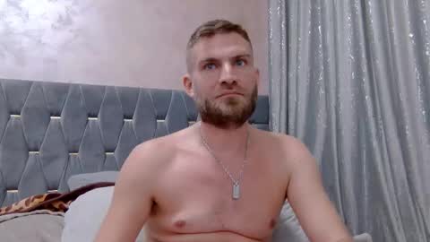 Snapshot of 10in_deluxe chatting on 4, 12, 2025 10in_deluxe online show from 4, 12, 2025