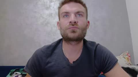 Snapshot of 10in_deluxe chatting on 20, 12, 2025 10in_deluxe online show from 20, 12, 2025