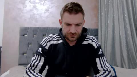 Snapshot of 10in_deluxe chatting on 22, 3, 2026 10in_deluxe online show from 22, 3, 2026