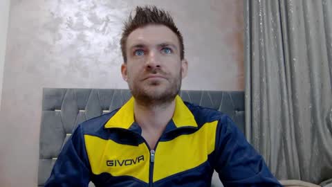 Snapshot of 10in_deluxe chatting on 6, 4, 2026 10in_deluxe online show from 6, 4, 2026