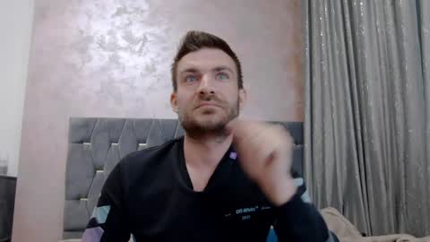 Snapshot of 10in_deluxe chatting on 11, 4, 2026 10in_deluxe online show from 11, 4, 2026