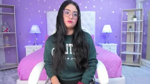 Snapshot of 15_scarlette chatting on 6, 11, 2025 Scarlette online show from 6, 11, 2025