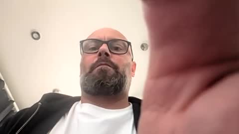 15chells online show from 3, 5, 2026