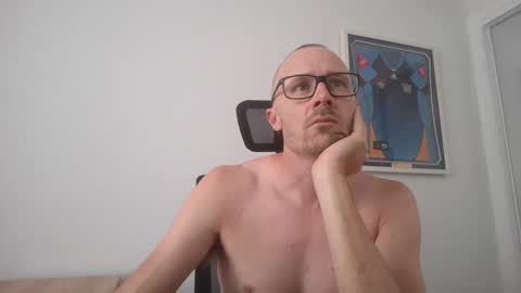 Justin186 online show from 2, 2, 2025