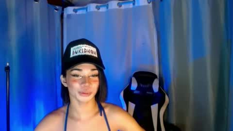 Snapshot of 18_nicole chatting on 12, 3, 2025 barbie online show from 12, 3, 2025