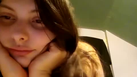 18andInoccent online show from 26, 9, 2025