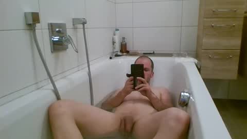 Snapshot of 19berni91 chatting on 2, 11, 2025 berni online show from 2, 11, 2025