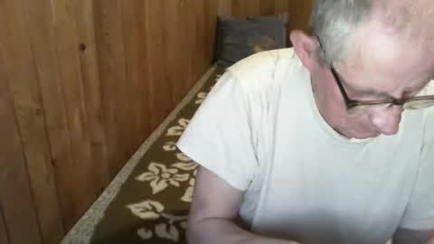 19georg54 online show from 1, 4, 2026