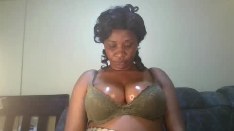 Snapshot of 1_sexylove chatting on 11, 9, 2025 1_sexylove online show from 11, 9, 2025