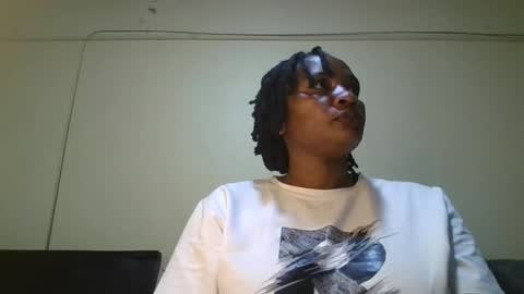 Snapshot of 1_sexylove chatting on 16, 11, 2025 1_sexylove online show from 16, 11, 2025