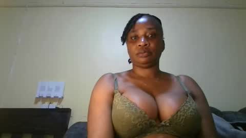 Snapshot of 1_sexylove chatting on 2, 12, 2025 1_sexylove online show from 2, 12, 2025