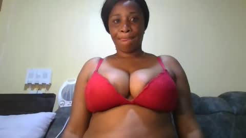 Snapshot of 1_sexylove chatting on 5, 4, 2026 1_sexylove online show from 5, 4, 2026