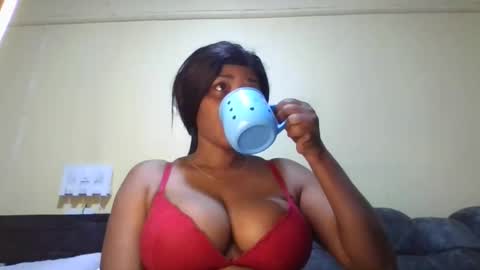 Snapshot of 1_sexylove chatting on 6, 4, 2026 1_sexylove online show from 6, 4, 2026