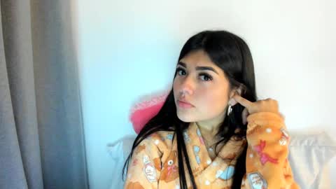 Hello soy bonnie  online show from 15, 2, 2025