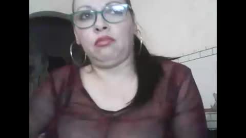 Snapshot of 1deluxepussy chatting on 14, 12, 2024 Deluxepussy online show from 14, 12, 2024