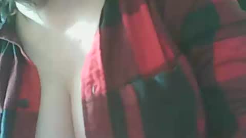 Snapshot of 1deluxepussy chatting on 10, 1, 2025 Deluxepussy online show from 10, 1, 2025