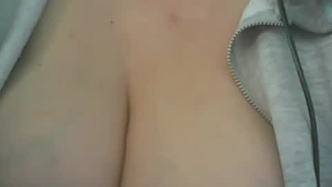 Snapshot of 1deluxepussy chatting on 27, 1, 2025 Deluxepussy online show from 27, 1, 2025