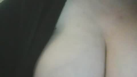Snapshot of 1deluxepussy chatting on 15, 2, 2025 Deluxepussy online show from 15, 2, 2025