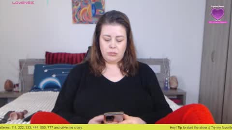 Snapshot of 1felicity1 chatting on 7, 11, 2025 Felicity online show from 7, 11, 2025