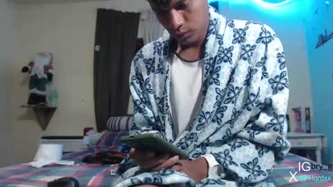 1hannafordxxx online show from 25, 12, 2024