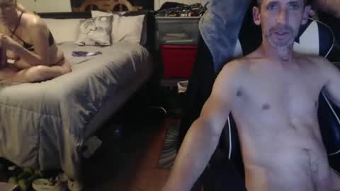 1hotcouple2c online show from 17, 10, 2025