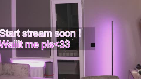 Lily 3 online show from 20, 5, 2026