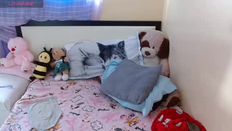 paola online show from 5, 3, 2025