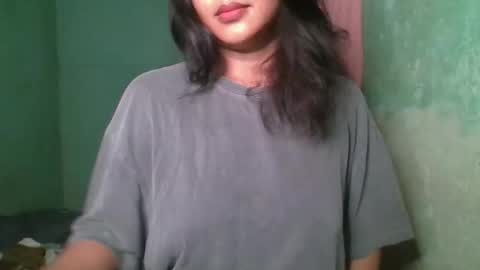 Snapshot of 1smile4u chatting on 1, 11, 2025 1smile4u online show from 1, 11, 2025