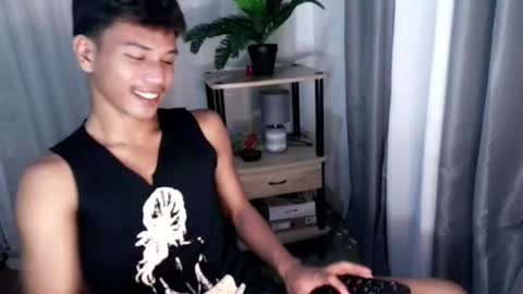 1sweetloverxx online show from 15, 7, 2026