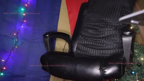 Snapshot of 2001cashking chatting on 15, 12, 2025 2001cashking online show from 15, 12, 2025