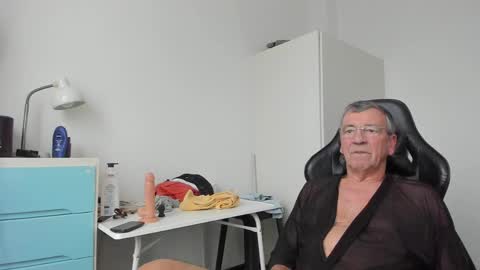 Henk online show from 10, 2, 2025