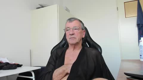 Henk online show from 6, 3, 2025