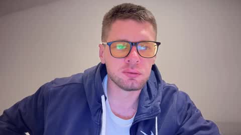 Romano online show from 9, 3, 2025