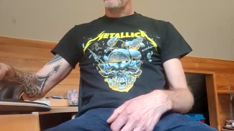 Snapshot of 22_acacia_avenue chatting on 19, 5, 2026 22_acacia_avenue online show from 19, 5, 2026