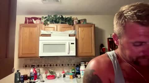 Snapshot of 22bigelo2316 chatting on 20, 10, 2025 22bigelo2316 online show from 20, 10, 2025