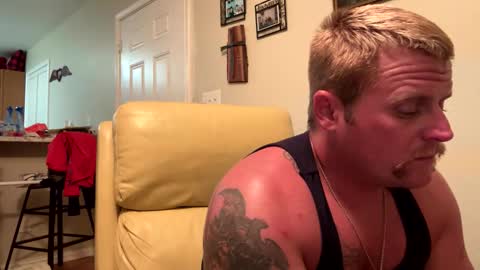 Snapshot of 22bigelo2316 chatting on 5, 11, 2025 22bigelo2316 online show from 5, 11, 2025