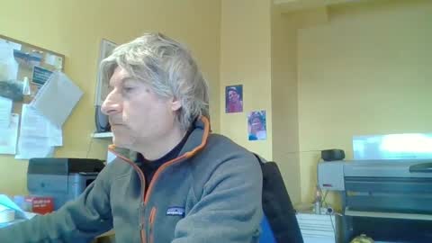 22esserre online show from 7, 1, 2025