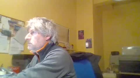 22esserre online show from 9, 1, 2025