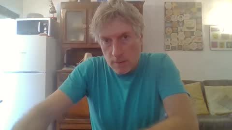 22esserre online show from 19, 9, 2025