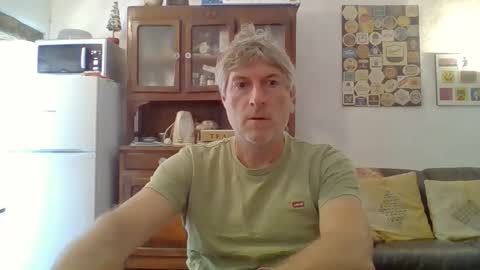 22esserre online show from 29, 9, 2025