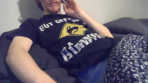 Snapshot of 2big2hype chatting on 28, 2, 2025 cheif online show from 28, 2, 2025