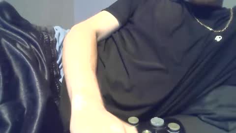 Snapshot of 2big2hype chatting on 25, 9, 2025 cheif online show from 25, 9, 2025